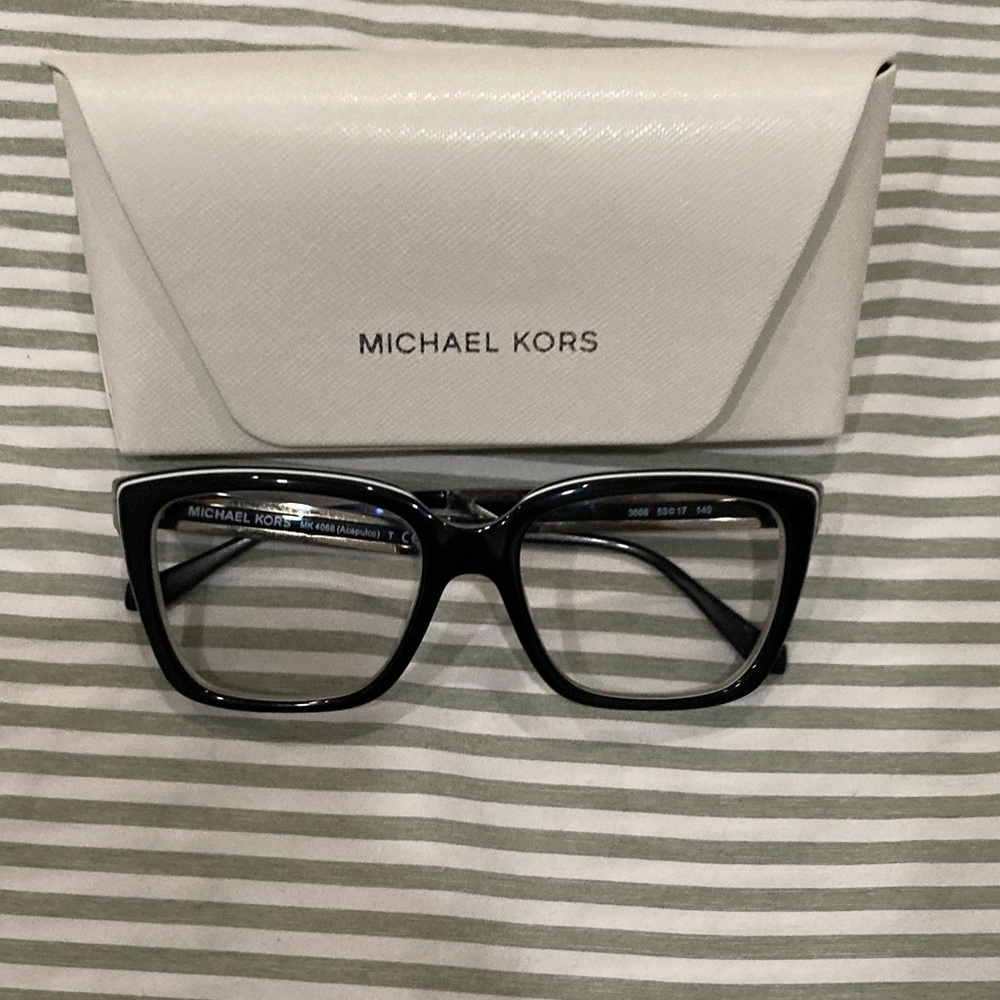 Michael Kors Black Square Optical Glasses with White Hard Case - Picture 4 of 16